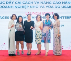 Loc Nguyen, far right, at the USAID LinkSME Launch Event